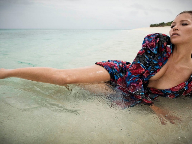 Кейт Мосс в рекламной кампании Saint Laurent