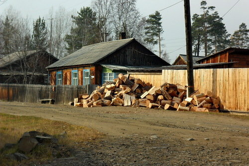 готовь сани зимой дрова летом