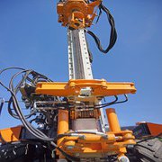 Установка задавливания труб МГБ50П