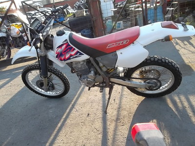 Продам Honda XR250.  1997г.