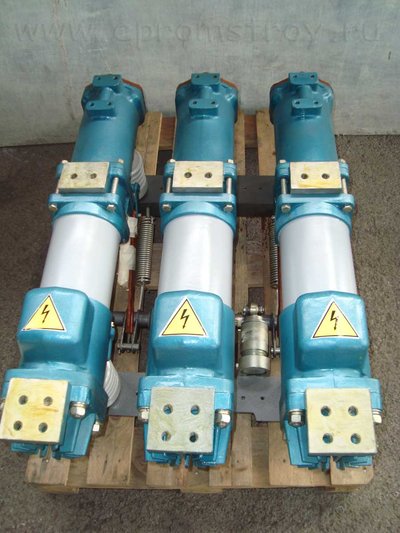 Масляные выключатели 10кВ: ВМП-10 ток 630А, 1000А продам 
