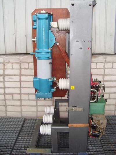 Продаю масляные выключатели ВМП-10К, ВМП-10-630-20К