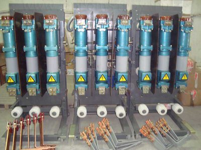 Выключатель масляный ВМПЭ-10-630 (630А) с приводом на тележке