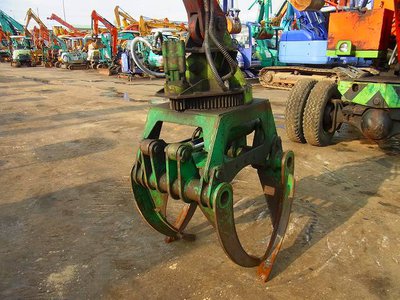 Экскаватор перегружатель колесный UOTANI UHR-808 