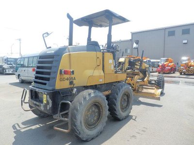 Мотогрейдер  Komatsu GD405A-3 2004г