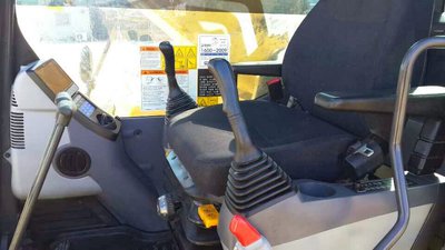 Экскаватор гусеничный KOMATSU PC450LC-8 2010г