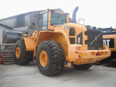 Погрузчик фронтальный VOLVO L220G 2011г