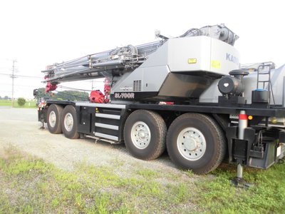 Кран самоходный КАТО KR70H L