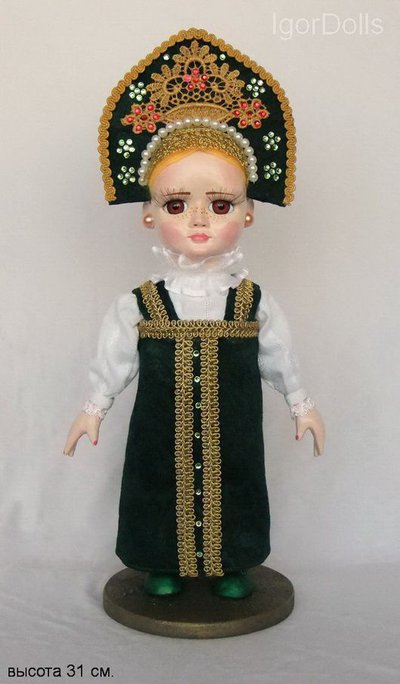 Авторская сувенирная куколка в стилизованном национальном костюме от Игоря Выгузова.