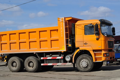 Самосвал SHACMAN SX3255DR384