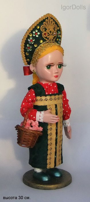 Авторская сувенирная кукла с корзинкой в стилизованном нац. костюме от Игоря Выгузова.