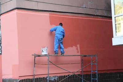  Устранение протеканий, ремонт швов в Уссурийске. Технология - теплый шов. Высотные работы. Утепление стен.