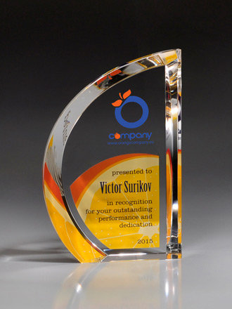 Награда из стекла красиво и оригинально