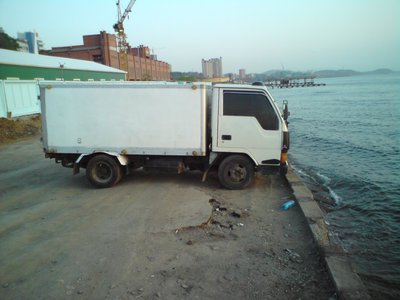 Услуги грузовика 1,5 т (помогаю при погрузке/разгрузке), 350 руб/ч