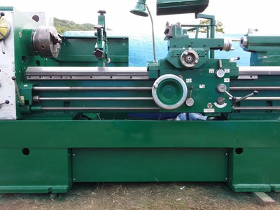 Токарный высокоточный станок моделей HMT NH22,  РМЦ 1500 мм продам Владивосток.