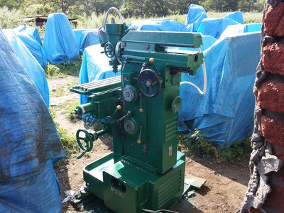 675П станок фрезерный широкоуниверсальный продам, Владивосток.