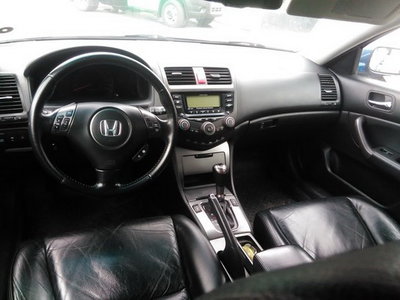 Продажа Honda Accord Executive 2.4 16V  с пробегом в Москве