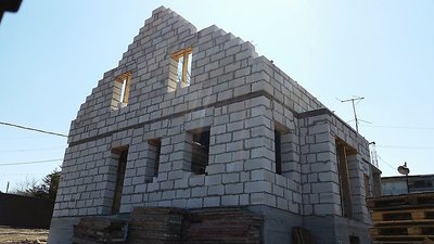 Строительство загородных домов и бань из блоков и дерева