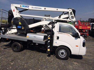 автовышка (21м) Horyong Sky210  