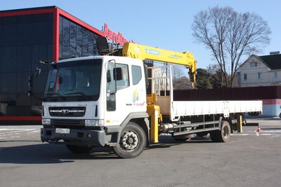 Daewoo Novus 2013г, кран манипулятор Soosan SCS736L 7 тонн во Владивостоке