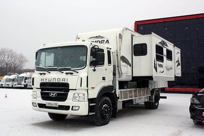 Автономный жилой модуль на базе Hyundai GOLD во Владивостоке