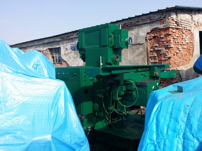  Универсально-фрезерный станок UF-3,5 продам, Владивосток.