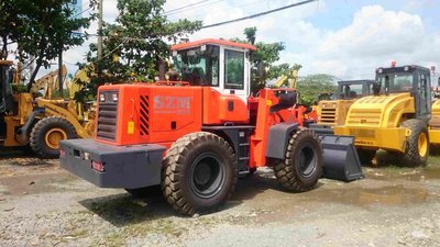 Фронтальный погрузчик SZM 933, 2016г.в.