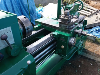  Токарный станок 1К62Д продам, Владивосток.