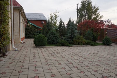 Хотите жить на Кубани? Просторный дом в пгт. Черноморском Северского района Краснодарского края, площадью 308 кв.м.