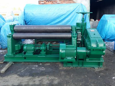 Вальцы И2222 16х2000 продам, Владивосток.