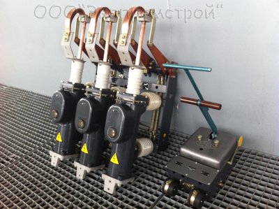 Продам выключатель ВПМ-10 с ручным приводом ПРБА-224