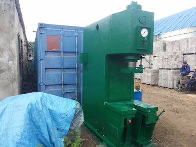 Пресс гидравлический П6330 усилие 100 тонн продам, Владивосток