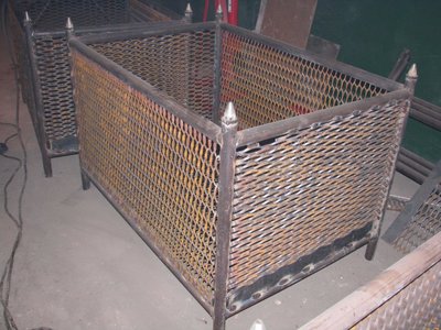 Металлические емкости, контейнеры, баки, траверсы, люльки, кабины