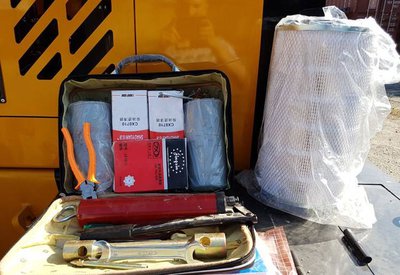 Колёсный фронтальный погрузчик GRIZZLY GR2S