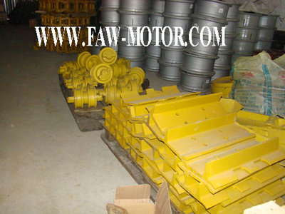 Запчасти Шантуй (shantui) в наличии всегда. Запчасти Shantui sd16, sd22, sd32