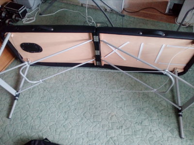 Массажный стол