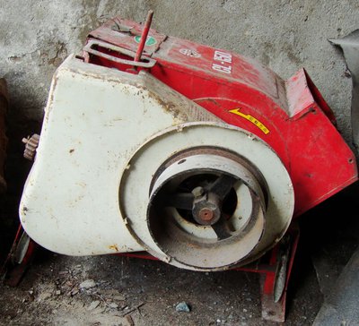  Измельчитель кукурузника и подсолнечника 