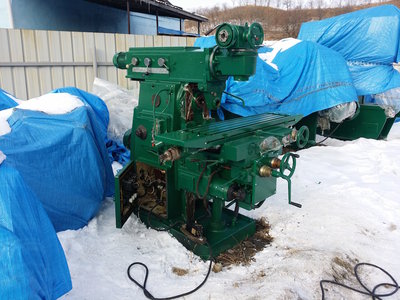 Станок фрезерный широкоуниверсальный 6Р82Ш продам, Владивосток.