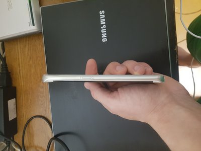 Продам Samsung galaxy s6 edge. 