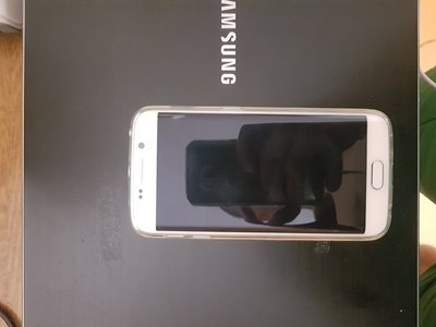 Продам Samsung galaxy s6 edge. 