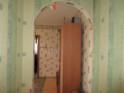 Продаётся 4-х комнатная квартира на пр-кт 100-лет Владивостоку