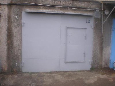 Продам капитальный гараж на Красного Знамени 137 во Владивостоке 