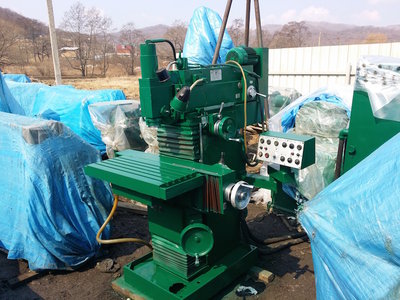 Универсально фрезерный станок повышенной точности 67К25П продам  Владивосток