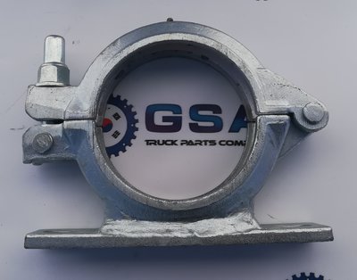 Хомут с болтом и ногами (125 мм) для бетоновода