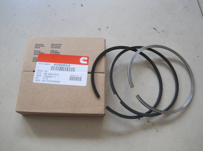 4089644 Кольцо поршневое. к-т на 1 поршень Cummins. QSL, ISLe 8.9L