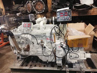 Судовой дизельный двигатель Cummins 6СТ-8.3