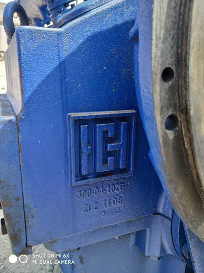 Гидравлический бу реверс-редуктор Z300-1