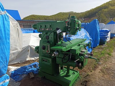  Станок консольно-фрезерный широкоуниверсальный 6Р82Ш продам, Владивосток.