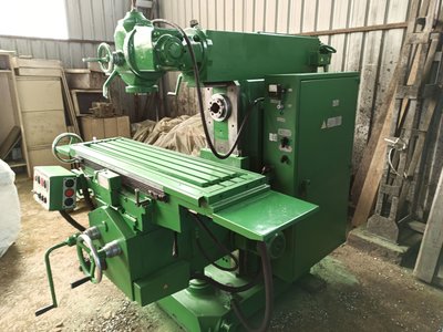 Станок фрезерный консольный широкоуниверсальный 6Д82Ш, продам  Владивосток.