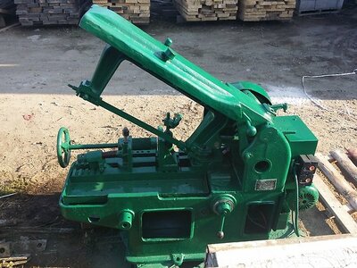  Cтанок ножовочный отрезной (механическая пила) Невис H1 продам во Владивостоке